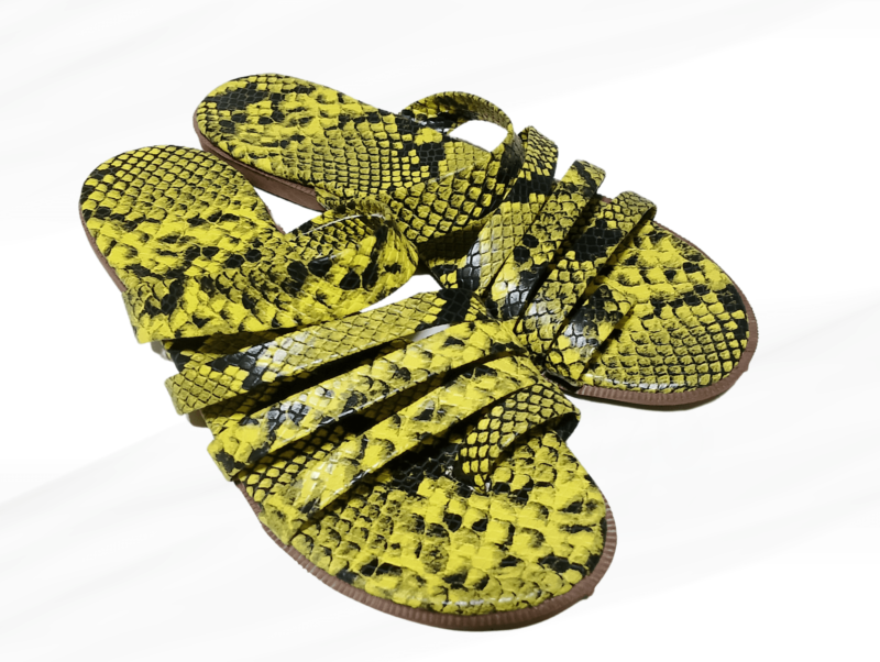 شبشب حريمي أصفر