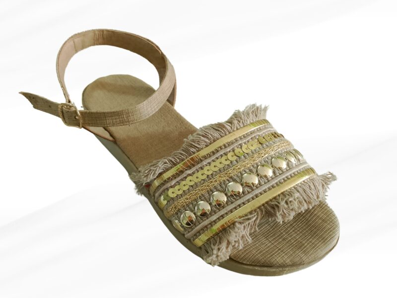 صندل شراشيب حريمي بيج