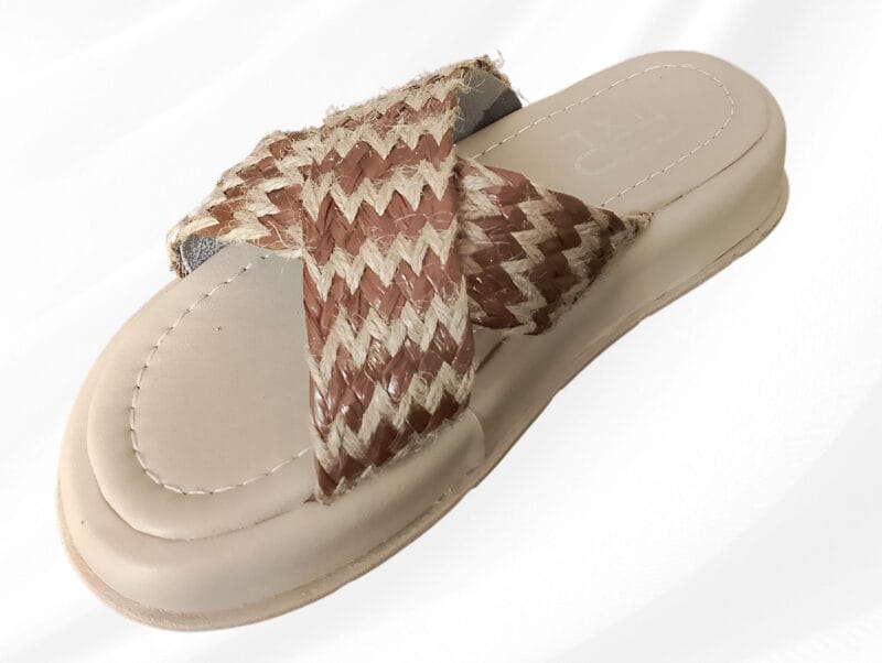 شبشب حريمي بيج Pixl