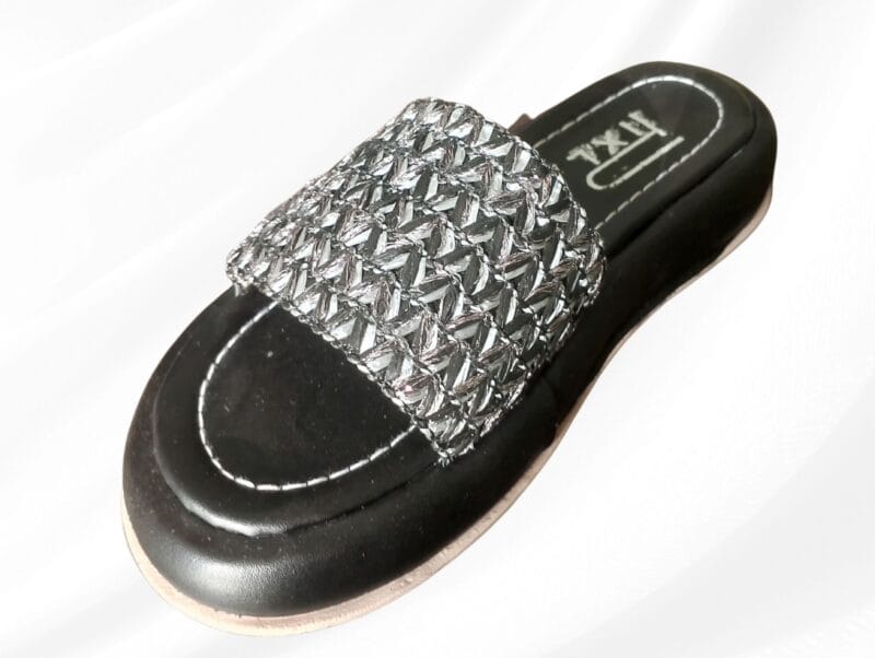 شبشب حريمي اسود Pixl